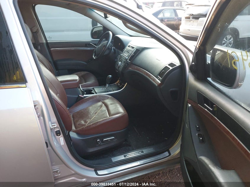 2008 Hyundai Veracruz Gls/Limited/Se VIN: KM8NU73C38U040856 Lot: 39833451