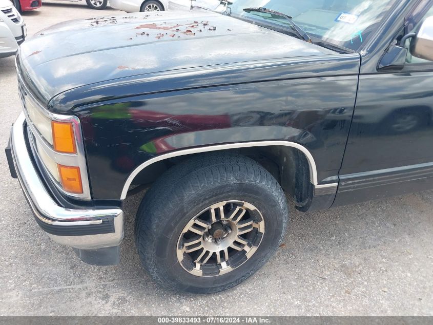 1993 Chevrolet Gmt-400 C1500 VIN: 2GCEC19K6P1257749 Lot: 39833493