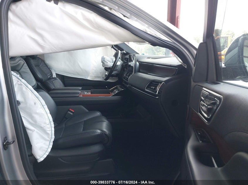 2020 LINCOLN NAVIGATOR VIN: 5LMJJ2LT0LEL22530