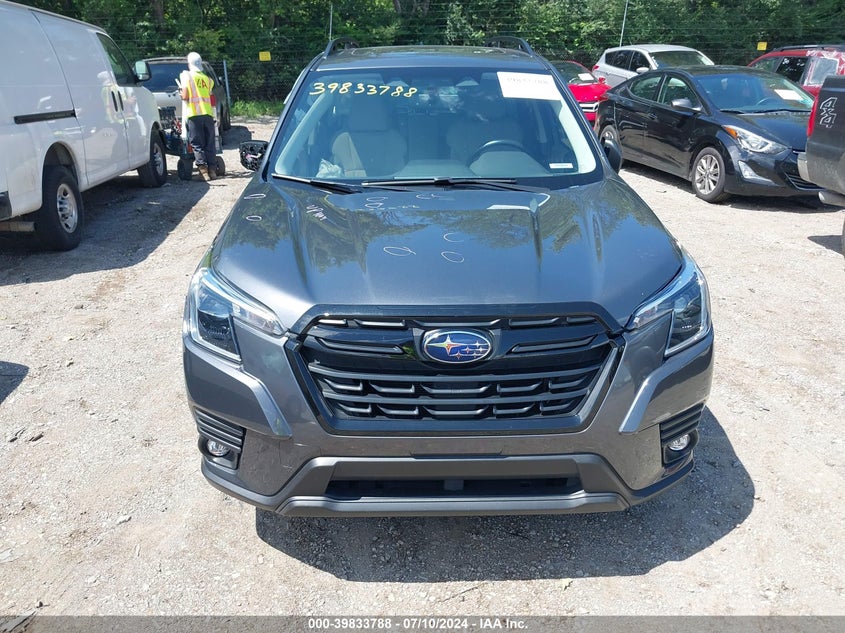 2024 Subaru Forester Premium VIN: JF2SKADCXRH411466 Lot: 39833788