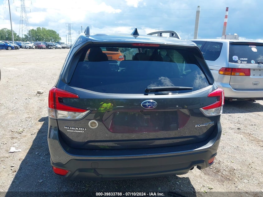 2024 Subaru Forester Premium VIN: JF2SKADCXRH411466 Lot: 39833788