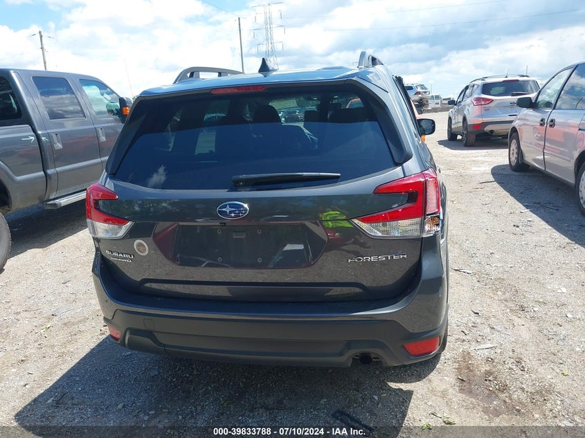 2024 Subaru Forester Premium VIN: JF2SKADCXRH411466 Lot: 39833788