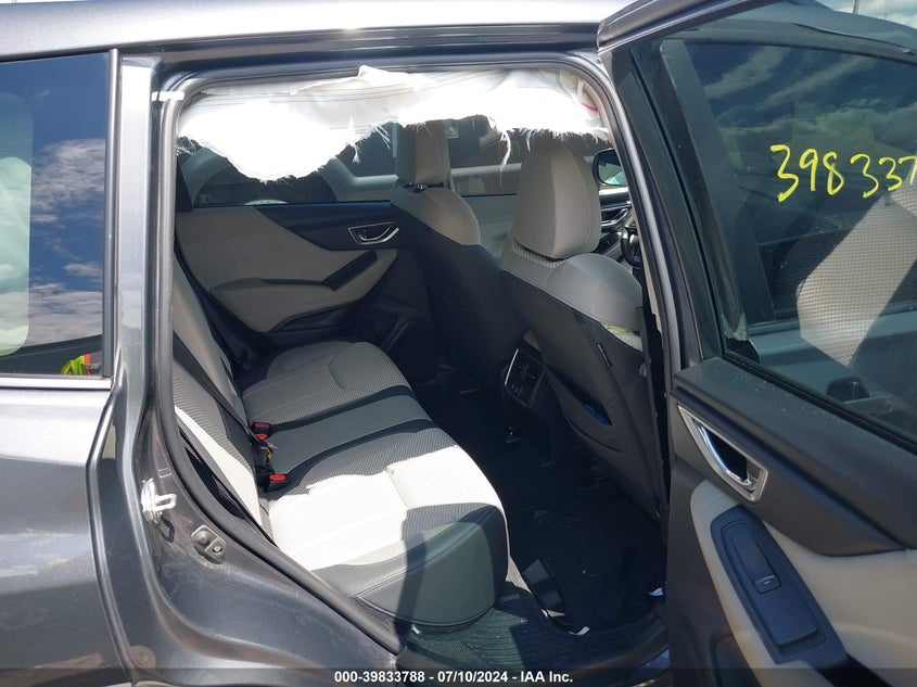 2024 Subaru Forester Premium VIN: JF2SKADCXRH411466 Lot: 39833788