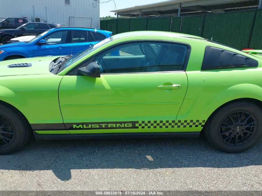 2006 Ford Mustang V6 VIN: 1ZVFT80N165200325 Lot: 39833819