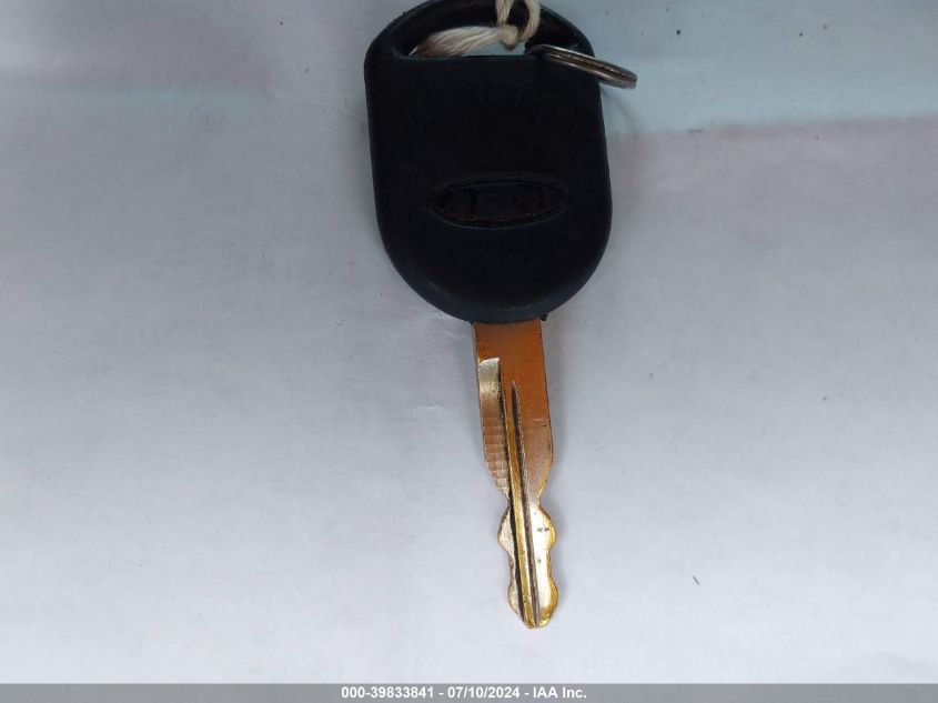 2002 Ford Explorer Xlt VIN: 1FMZU73K82UD50226 Lot: 39833841