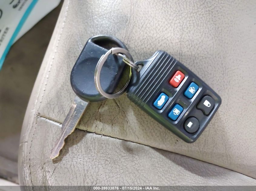 2005 Ford Freestar Sel VIN: 2FMZA52265BA28368 Lot: 39833876