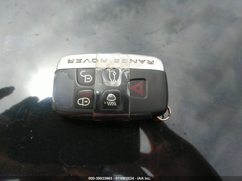 2015 Land Rover Range Rover 3.0L V6 Supercharged VIN: SALGR2VF9FA212324 Lot: 39833963