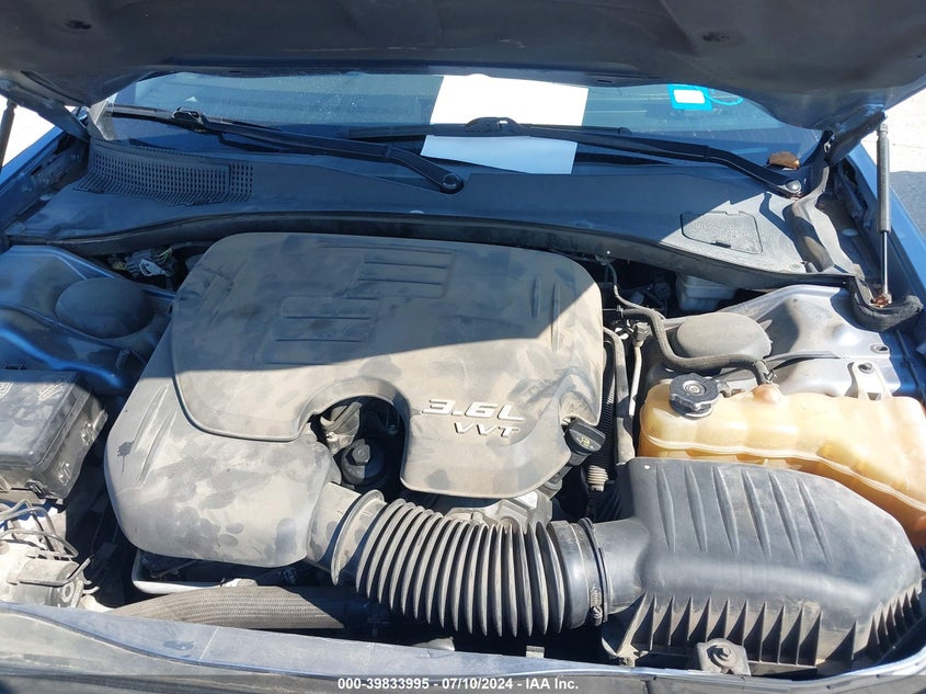 2011 Chrysler 300 Limited VIN: 2C3CA5CG2BH546172 Lot: 39833995