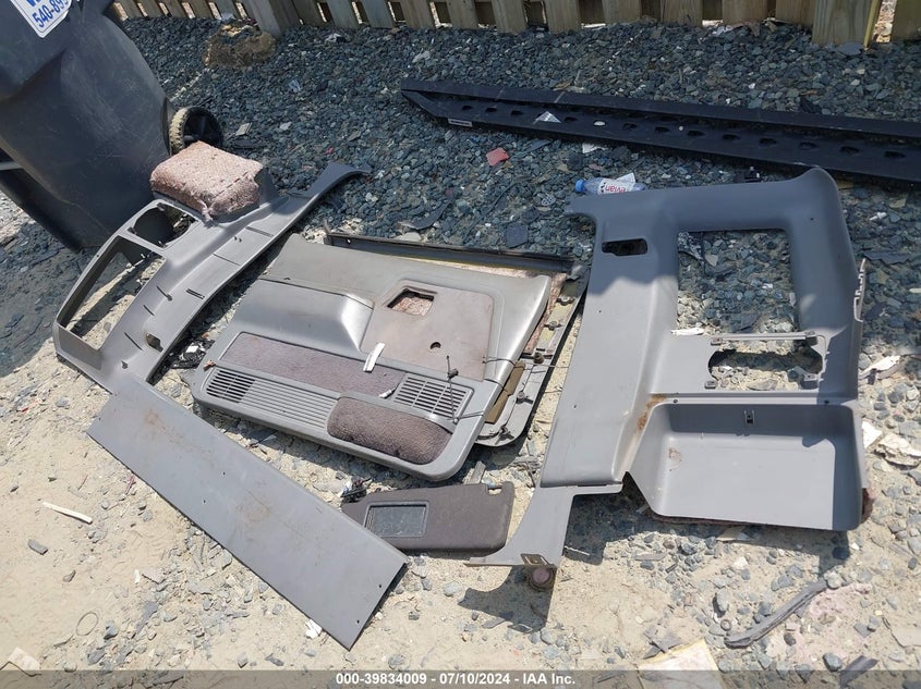 1989 Ford Ranger Super Cab VIN: 1FTCR15T9KPA79979 Lot: 39834009