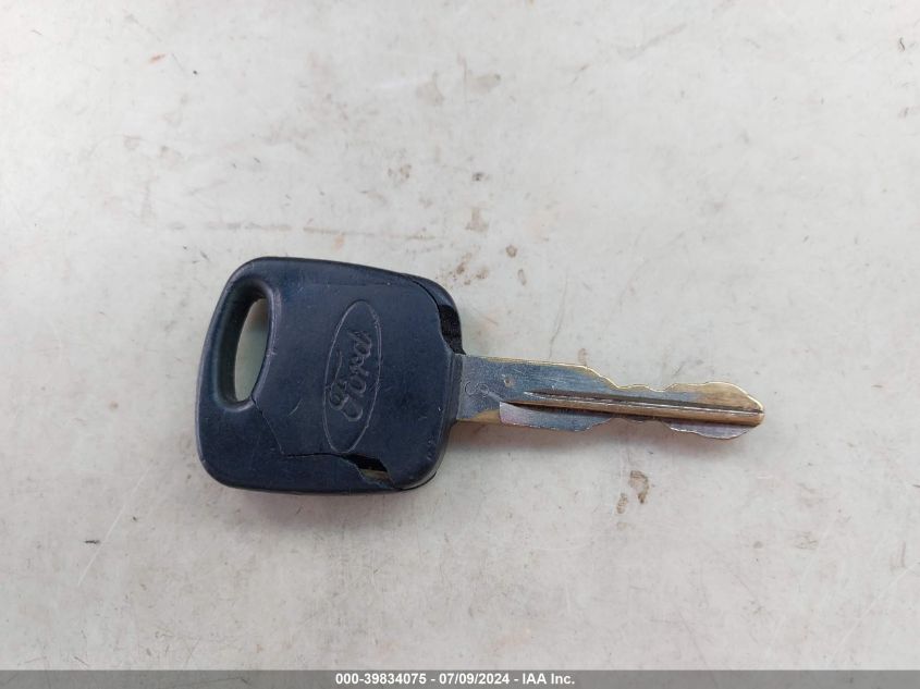 1999 Ford Expedition Eddie Bauer/Xlt VIN: 1FMPU18L4XLA97330 Lot: 39834075