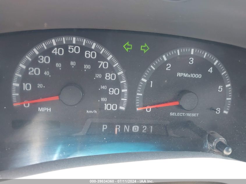 2000 Ford Expedition Xlt VIN: 1FMRU1567YLC34303 Lot: 39834360