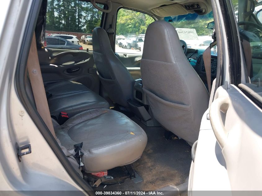 2000 Ford Expedition Xlt VIN: 1FMRU1567YLC34303 Lot: 39834360