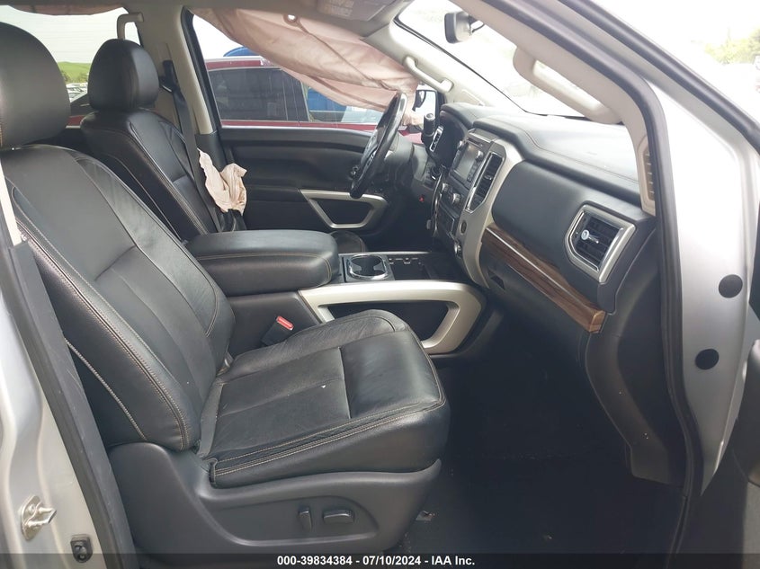 2017 Nissan Titan Sl VIN: 1N6AA1E51HN538374 Lot: 39834384