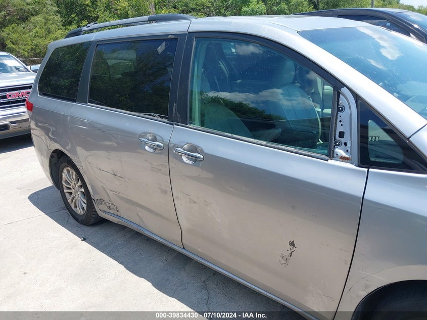 2011 Toyota Sienna Xle V6 VIN: 5TDYK3DC3BS003025 Lot: 39834430