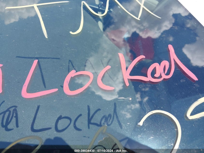 2011 Toyota Sienna Xle V6 VIN: 5TDYK3DC3BS003025 Lot: 39834430