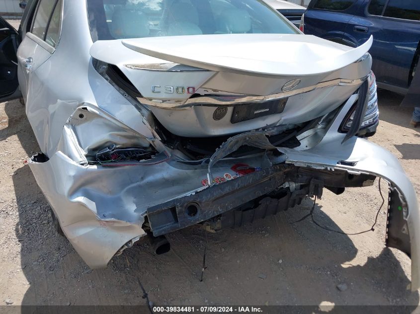 2017 Mercedes-Benz C 300 Luxury/Sport VIN: WDDWF4JB5HR252680 Lot: 39834481