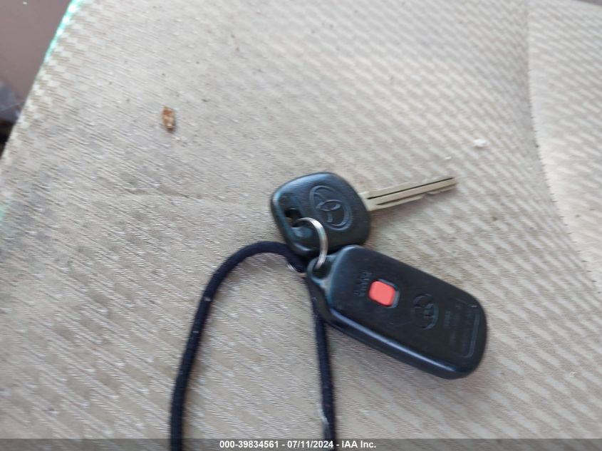 2007 Toyota Highlander V6 VIN: JTEGP21A770126746 Lot: 39834561