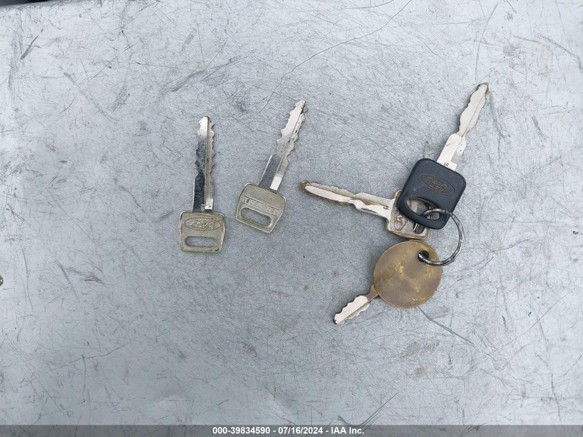 1992 Ford F250 VIN: 1FTHX26H6NKB89613 Lot: 39834590