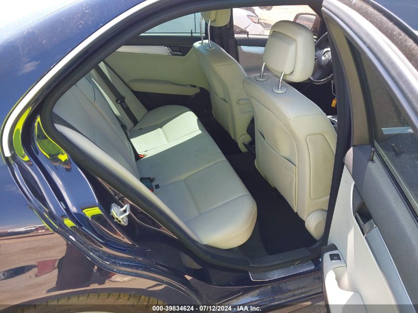 2009 Mercedes-Benz C 300 Luxury/Sport VIN: WDDGF54X09F232230 Lot: 39834624