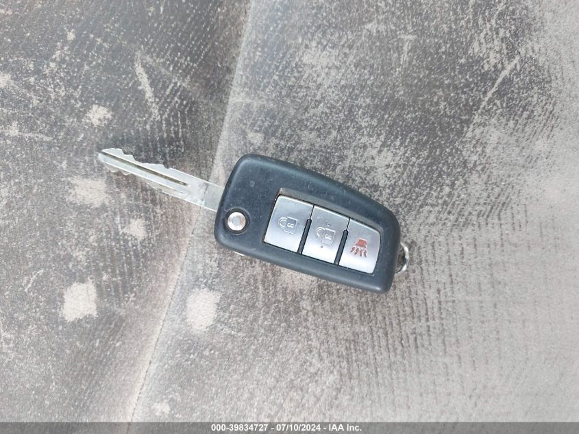 2015 Nissan Rogue S VIN: KNMAT2MT2FP533138 Lot: 39834727