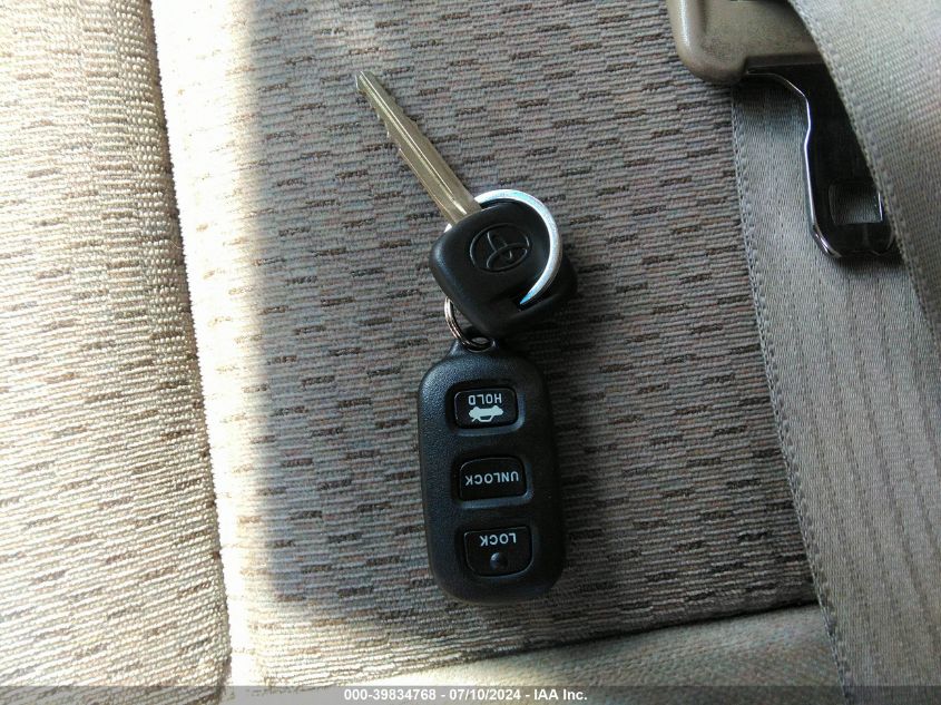 2004 Toyota Camry Le/Xle/Se VIN: 4T1BE32K04U295556 Lot: 39834768