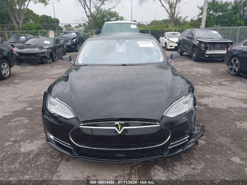 2015 Tesla Model S 60/70/85 VIN: 5YJSA1H17FF083011 Lot: 39834855