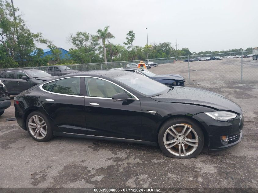 2015 Tesla Model S 60/70/85 VIN: 5YJSA1H17FF083011 Lot: 39834855