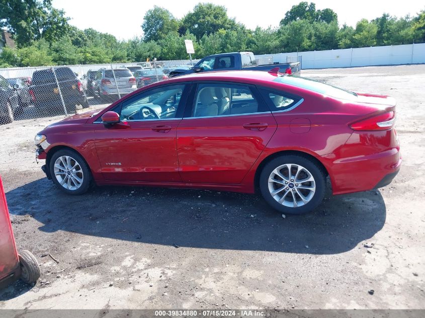 2019 Ford Fusion Hybrid Se VIN: 3FA6P0LU2KR225856 Lot: 39834880