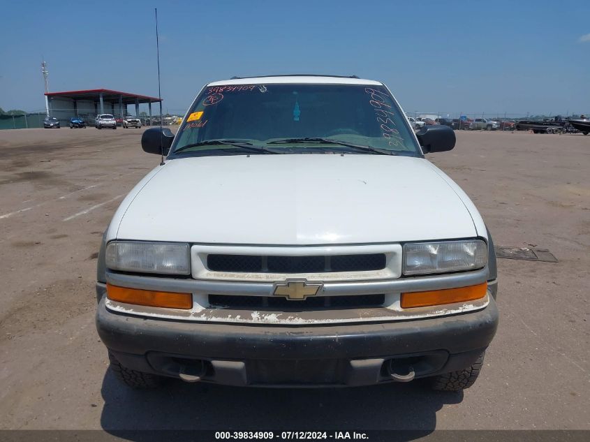 2000 Chevrolet Blazer Ls VIN: 1GNCT18W0YK198508 Lot: 39834909