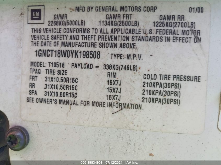 2000 Chevrolet Blazer Ls VIN: 1GNCT18W0YK198508 Lot: 39834909