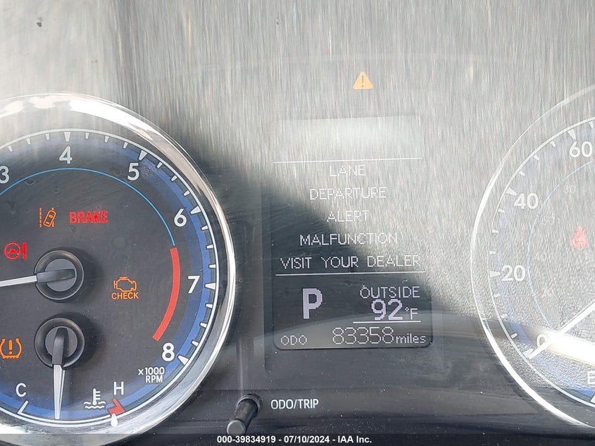 2019 TOYOTA COROLLA LE - 2T1BURHE2KC137113