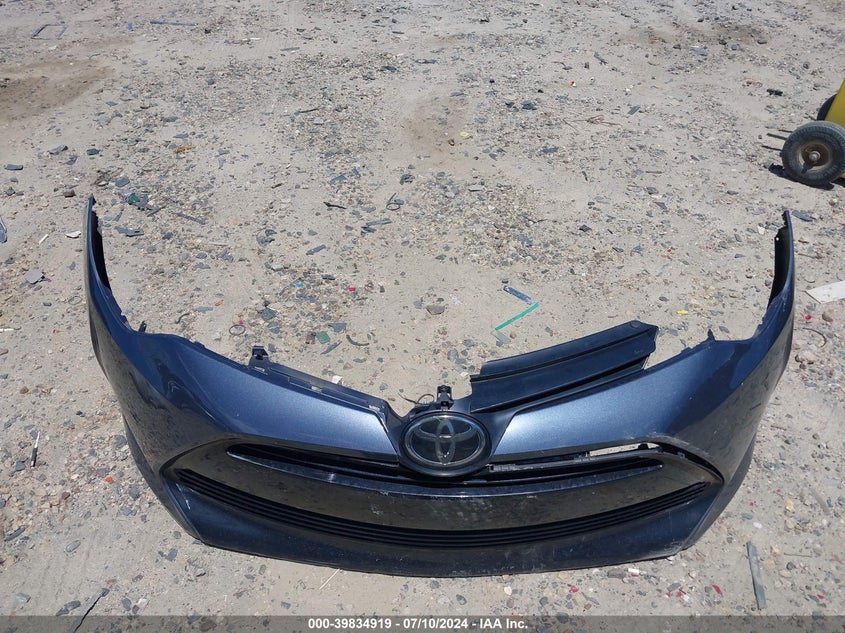 2019 TOYOTA COROLLA LE - 2T1BURHE2KC137113