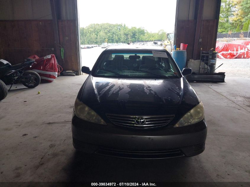 2005 Toyota Camry Le VIN: 4T1BE32K15U040206 Lot: 39834972