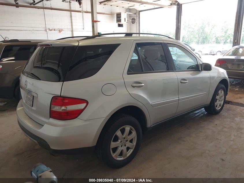2006 Mercedes-Benz Ml 350 4Matic VIN: 4JGBB86E76A074857 Lot: 39835040