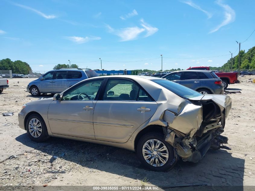 2004 Toyota Camry Le VIN: 4T1BE32K94U832943 Lot: 39835055