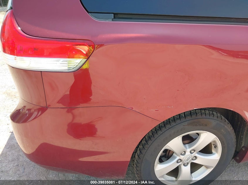 2011 Toyota Sienna Le V6 VIN: 5TDKK3DC8BS072587 Lot: 39835081