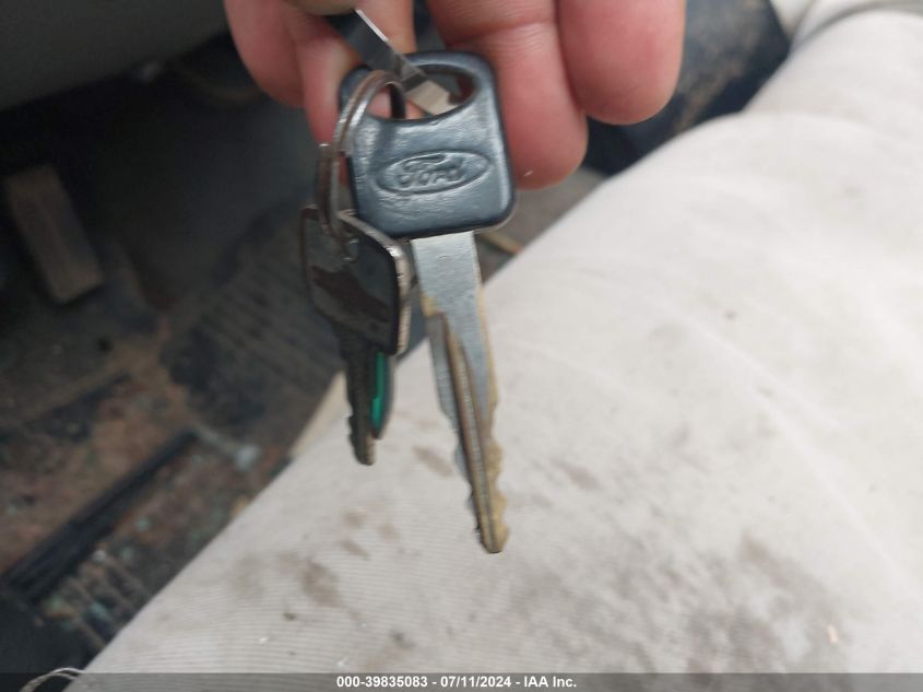 2003 Ford F-350 Xl/Xlt VIN: 1FTSF31P43EB59793 Lot: 39835083