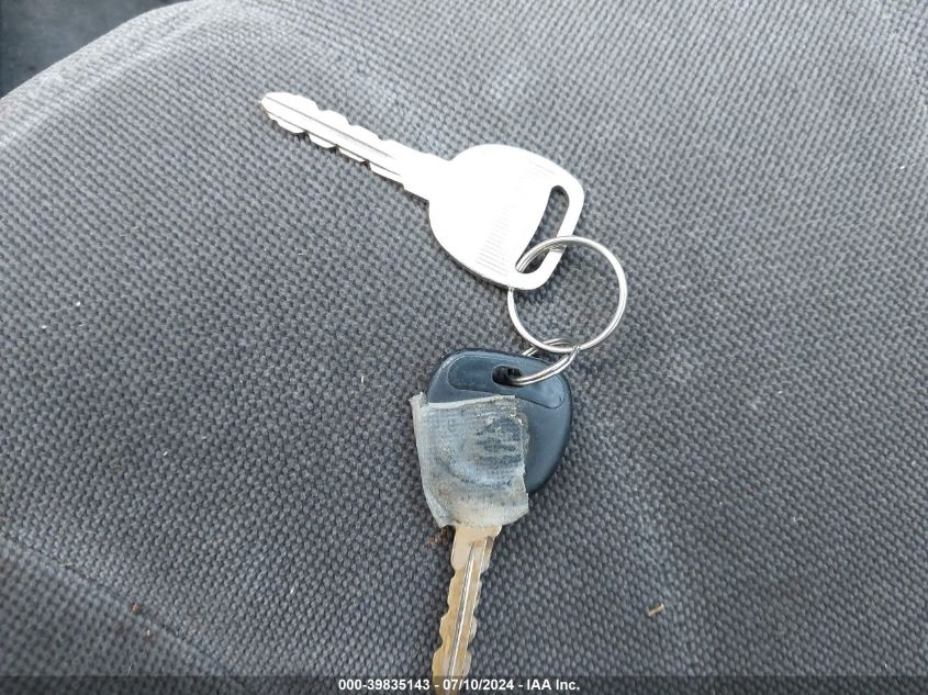 2004 Chevrolet Classic VIN: 1G1ND52F94M525137 Lot: 39835143