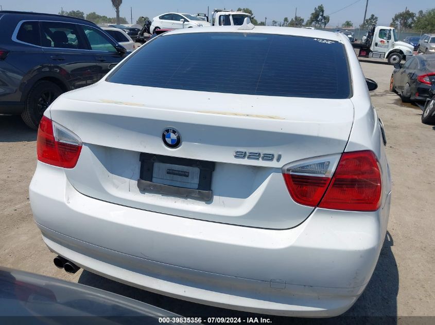 2007 BMW 328I VIN: WBAVA33547KX77482 Lot: 39835356