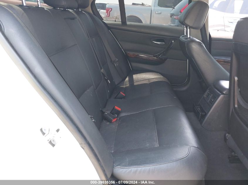 2007 BMW 328I VIN: WBAVA33547KX77482 Lot: 39835356