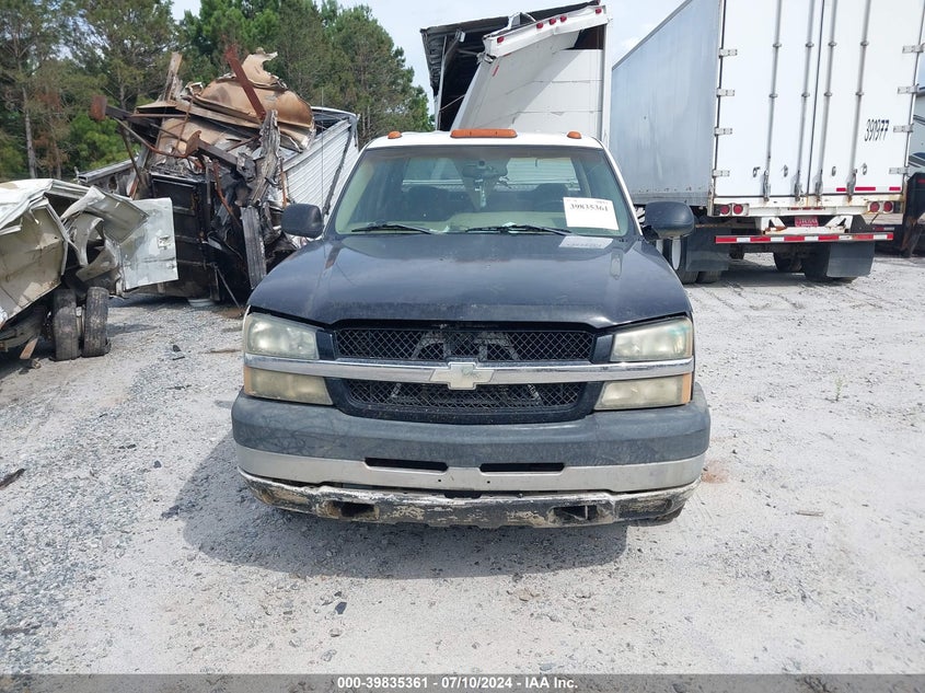 2003 Chevrolet Silverado 3500 Ls VIN: 1GCJC33163F152433 Lot: 39835361