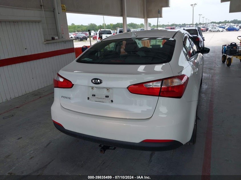 2016 KIA FORTE LX - KNAFK4A63G5587528