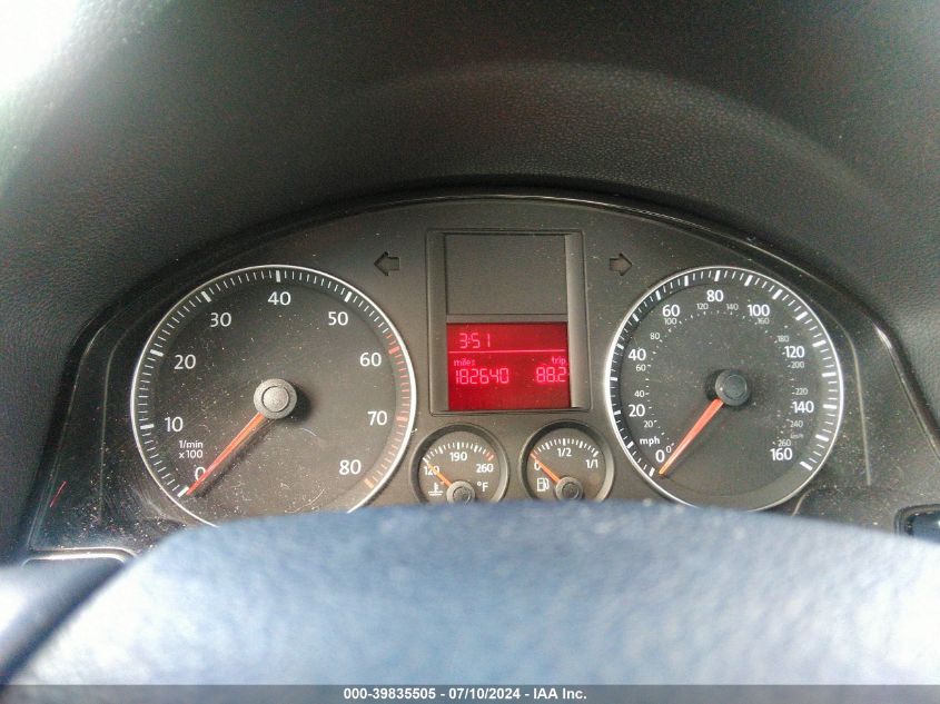 2007 Volkswagen Jetta Wolfsburg Edition VIN: 3VWEG71K27M061879 Lot: 39835505