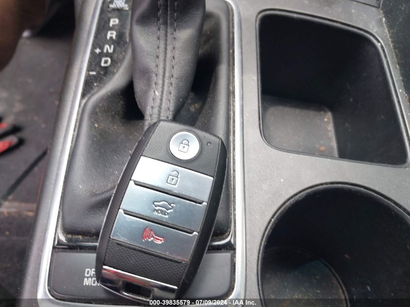 2017 Kia Optima Hybrid VIN: KNAGT4LE6H5009544 Lot: 39835579