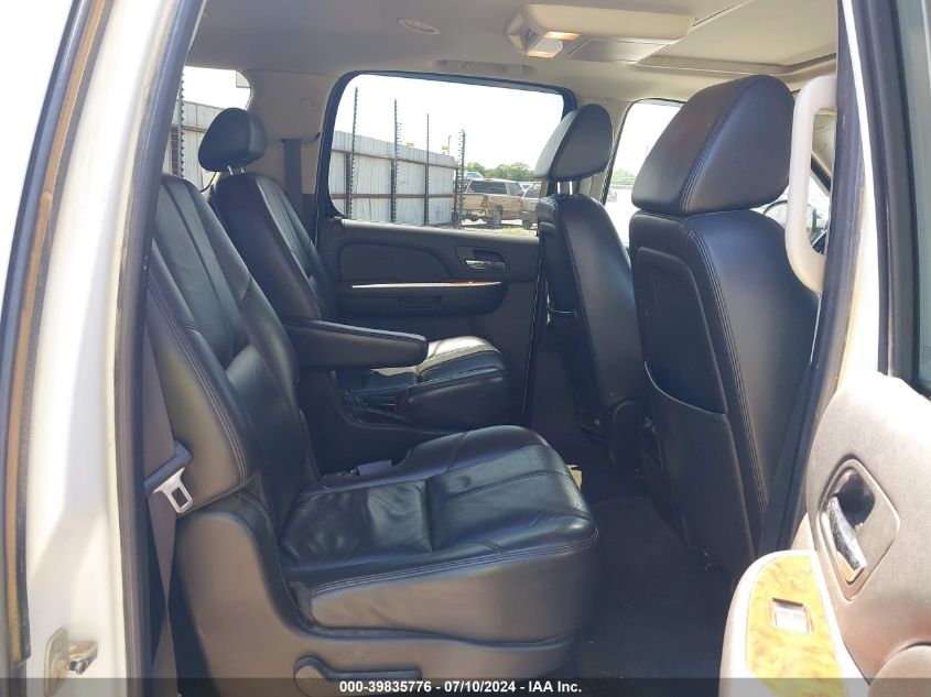 2008 Chevrolet Suburban 1500 Ltz VIN: 3GNFC16038G121120 Lot: 39835776