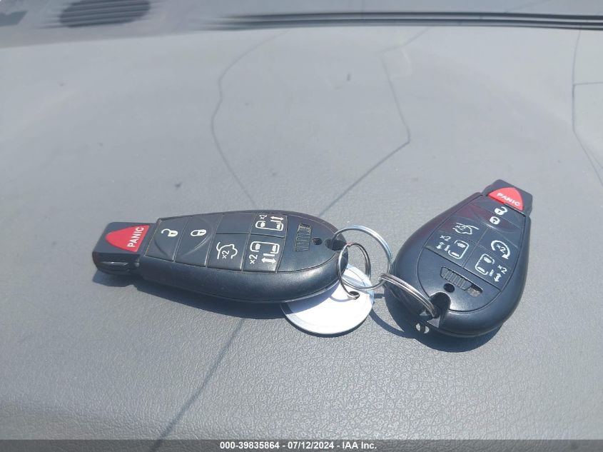 2010 Chrysler Town & Country Touring VIN: 2A4RR5D17AR232240 Lot: 39835864