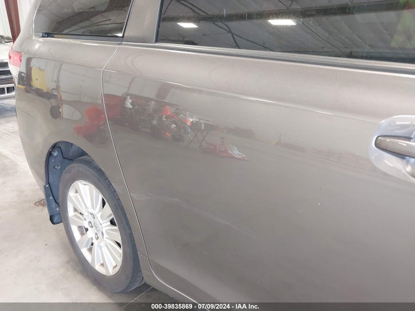 2014 Toyota Sienna Le 7 Passenger VIN: 5TDJK3DC0ES072213 Lot: 39835869