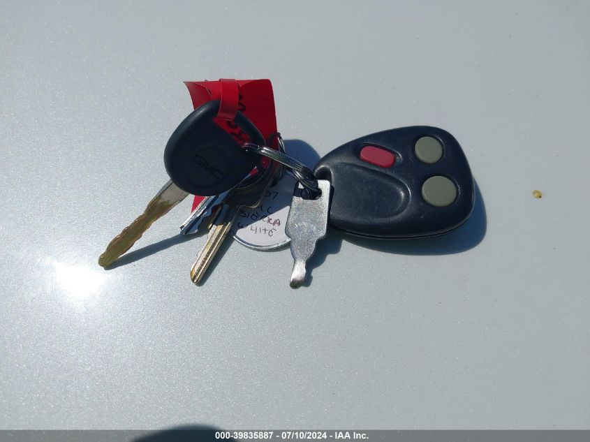 2007 GMC Sierra 1500 Classic Sl VIN: 2GTEC13V771138188 Lot: 39835887