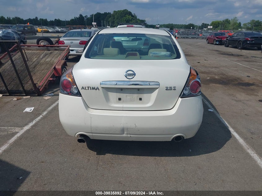 2008 Nissan Altima 2.5 S VIN: 1N4AL21E68N555282 Lot: 39835892