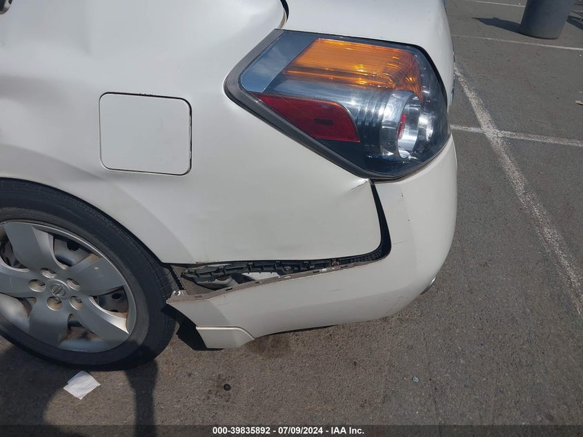 2008 Nissan Altima 2.5 S VIN: 1N4AL21E68N555282 Lot: 39835892